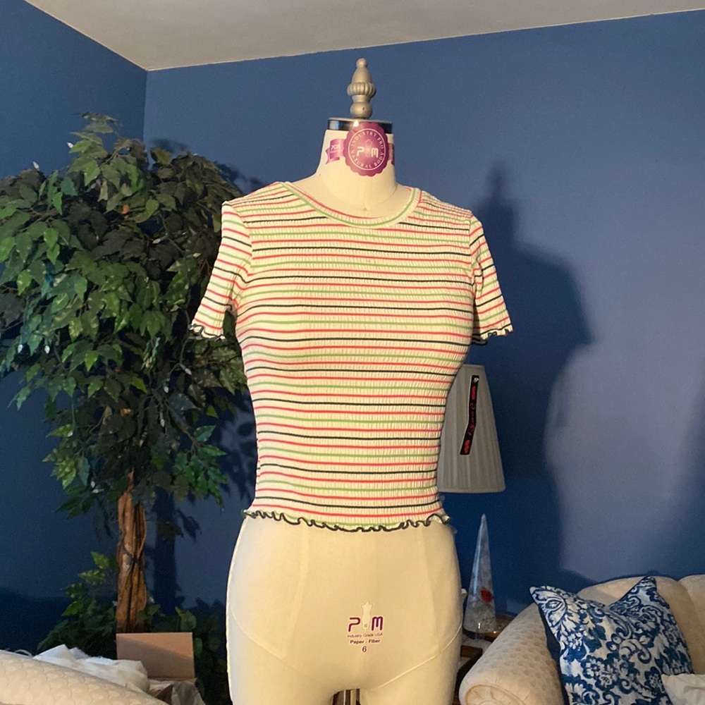 NWT POOF! Striped scrunch top